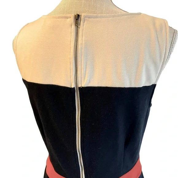 41 Hawthorn Cotton Midi Pencil Dress - Picture 4 of 8